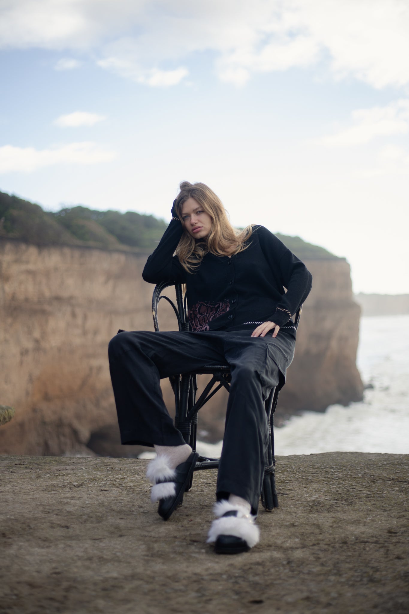 Pant Cargo Astrology Black