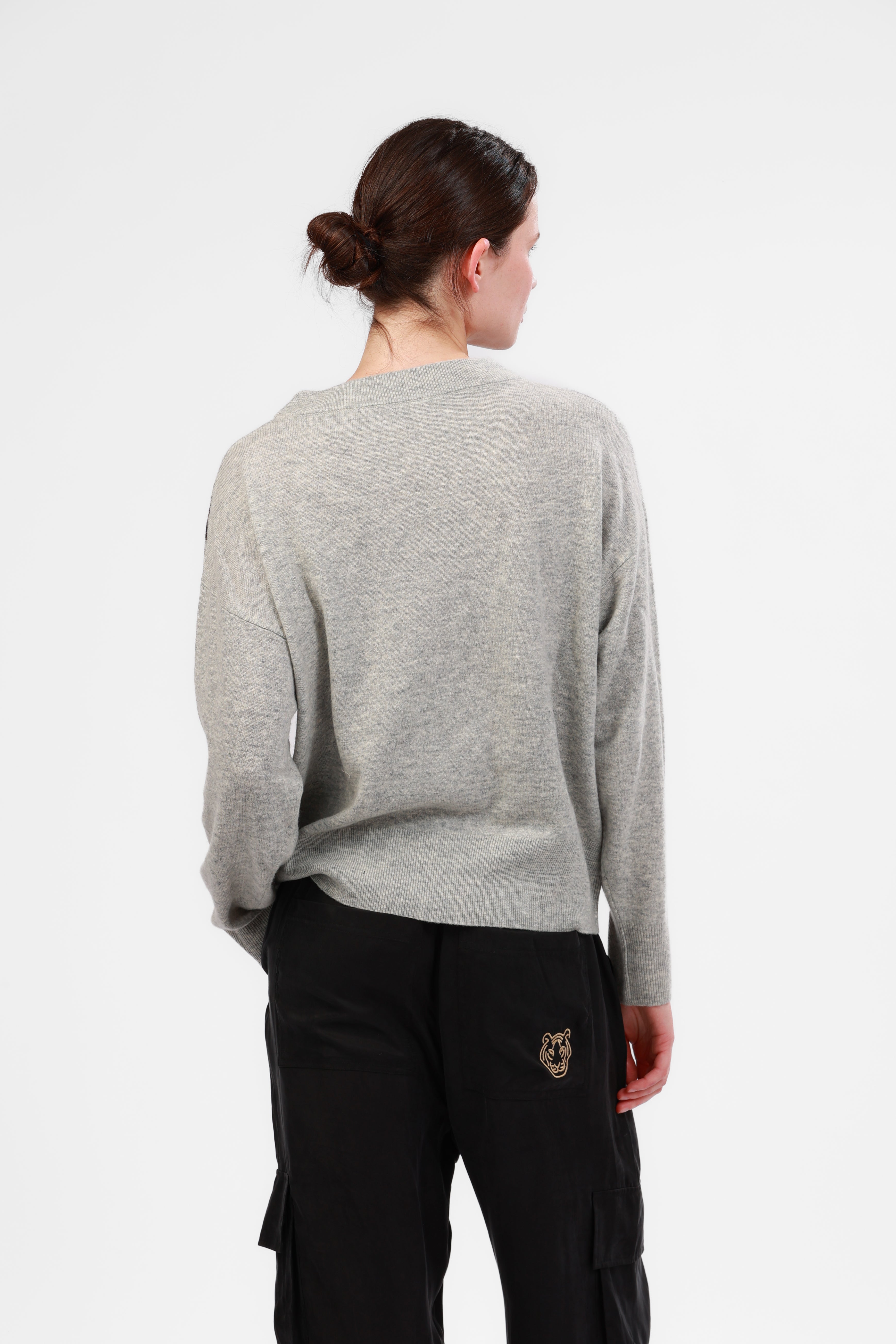 Sweater Blossom Grey