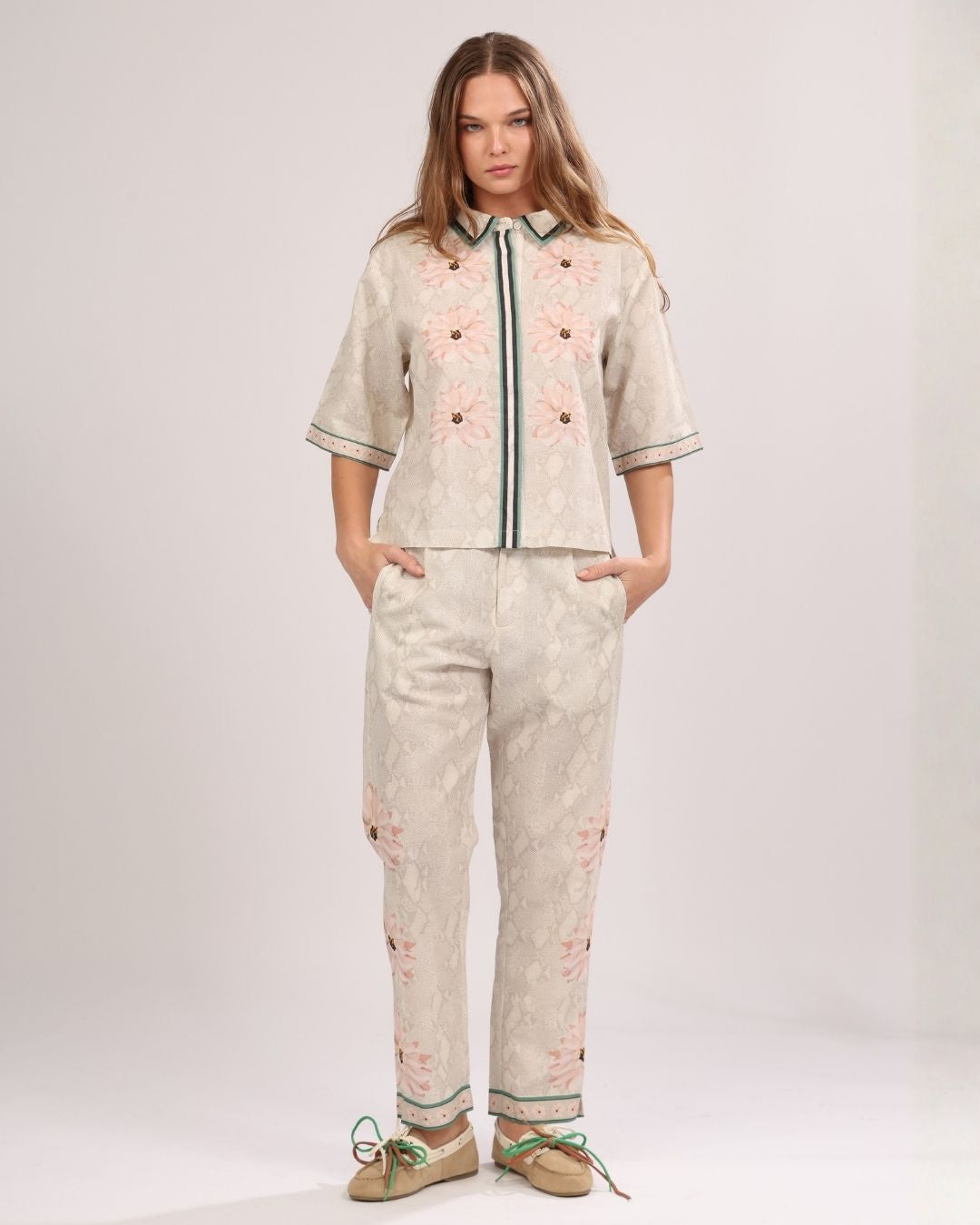 Short Sleeve Shirt Skin Flower