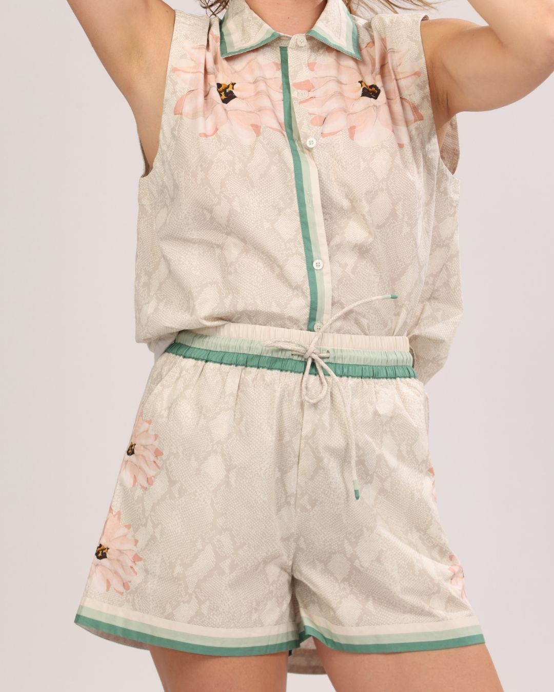 Poplin Short Skin Flower