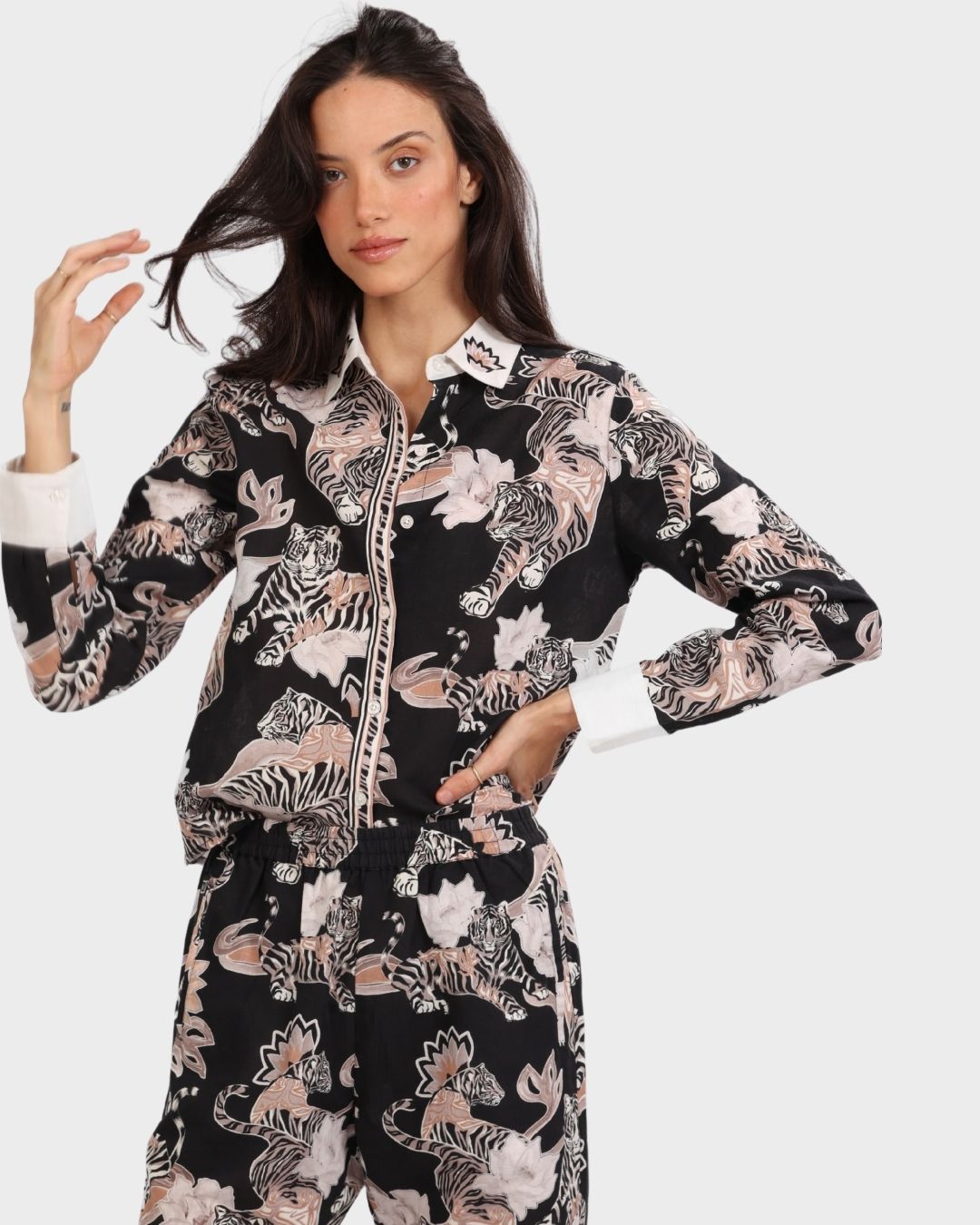 Shirt Lotus Tiger Black