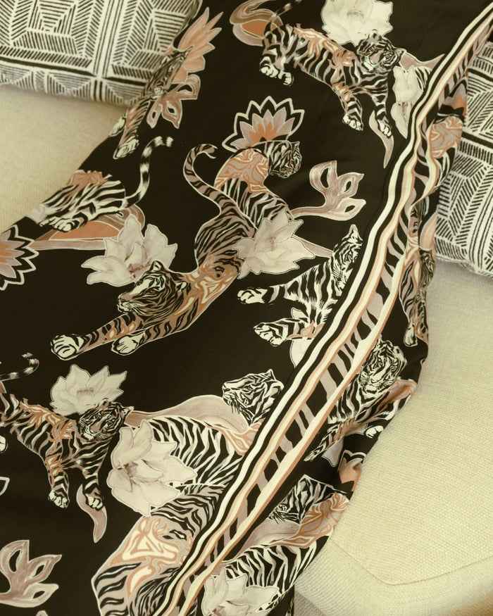 Dress Lotus Tiger Black