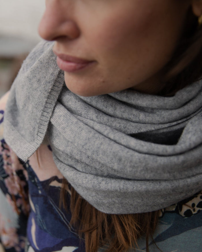 Throw Snow Grey