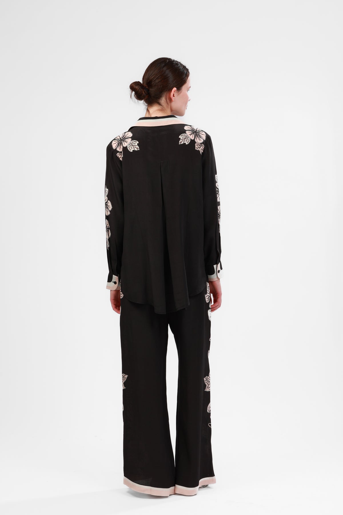 Silk Shirt Blossom Black