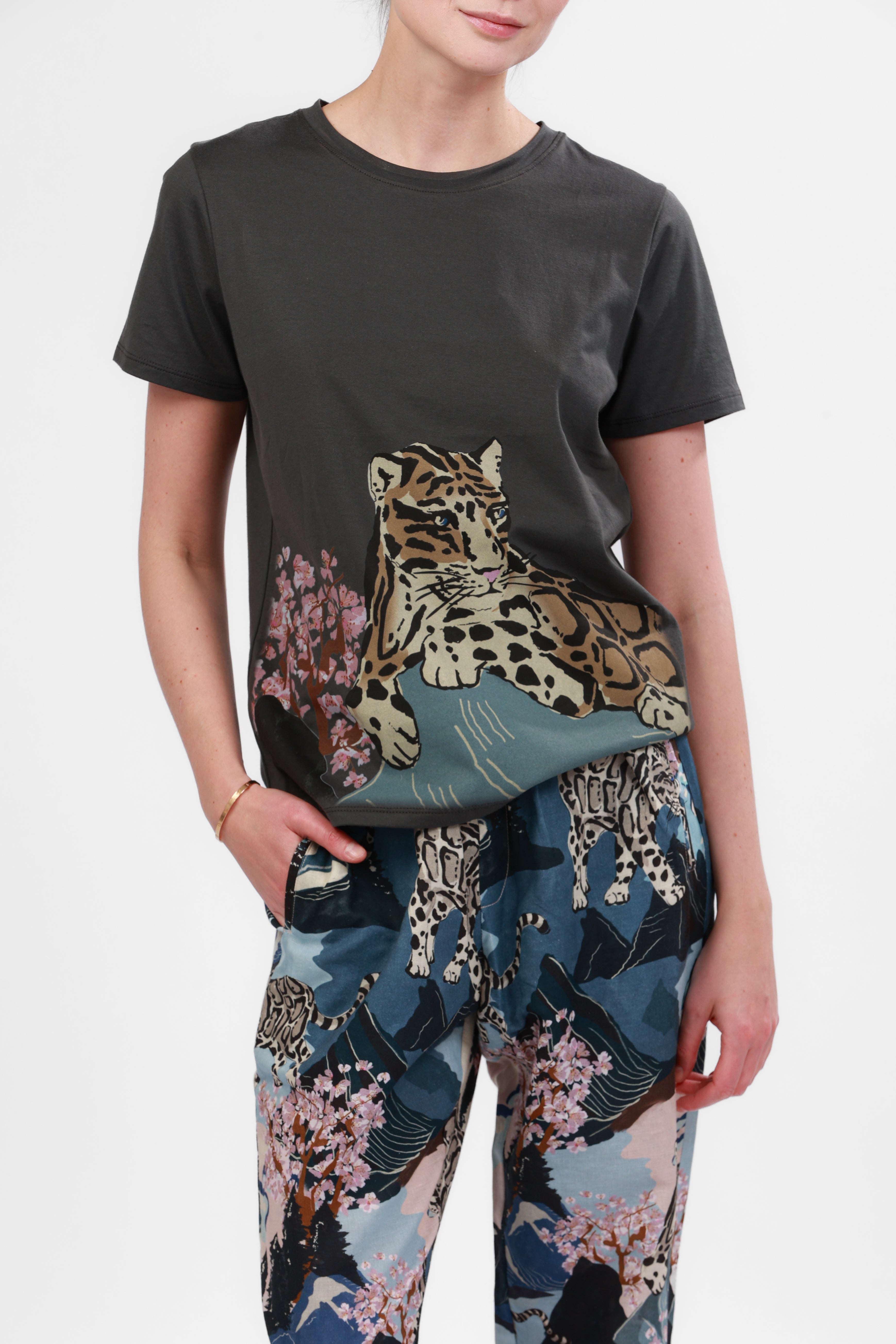 T-Shirt Snow Leopard Charcoal