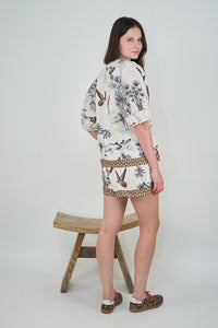 Short Mystic White