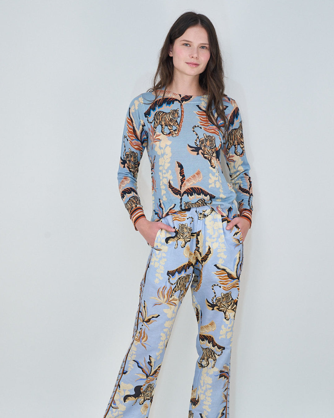 Sweater Cashmere Bali Tiger Light Blue