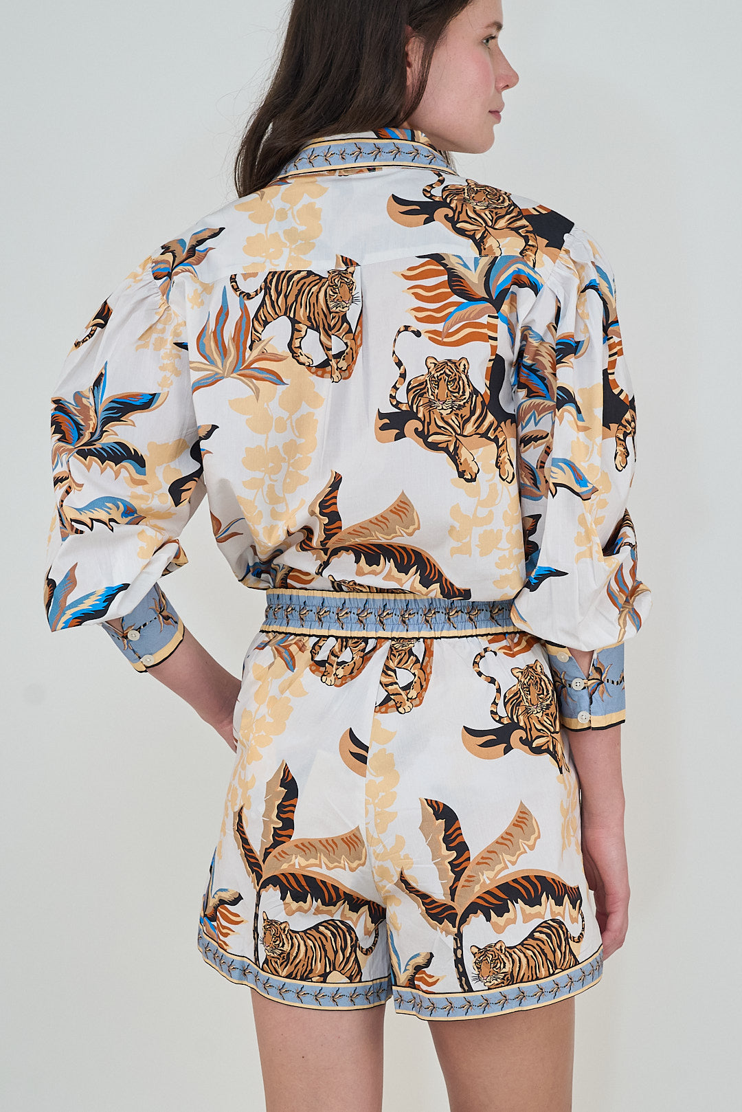 Short Bali Tiger White