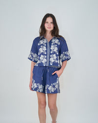 Short Wild Flower Blue