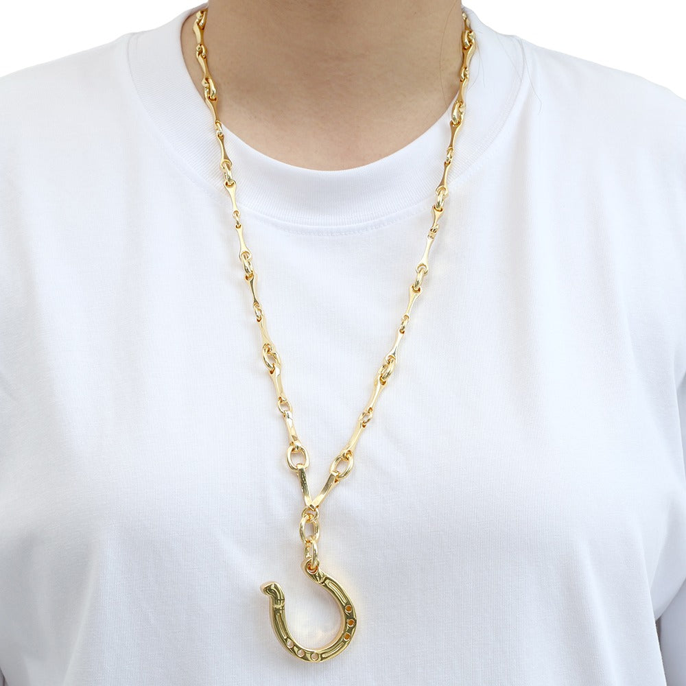 Horseshoe Necklace